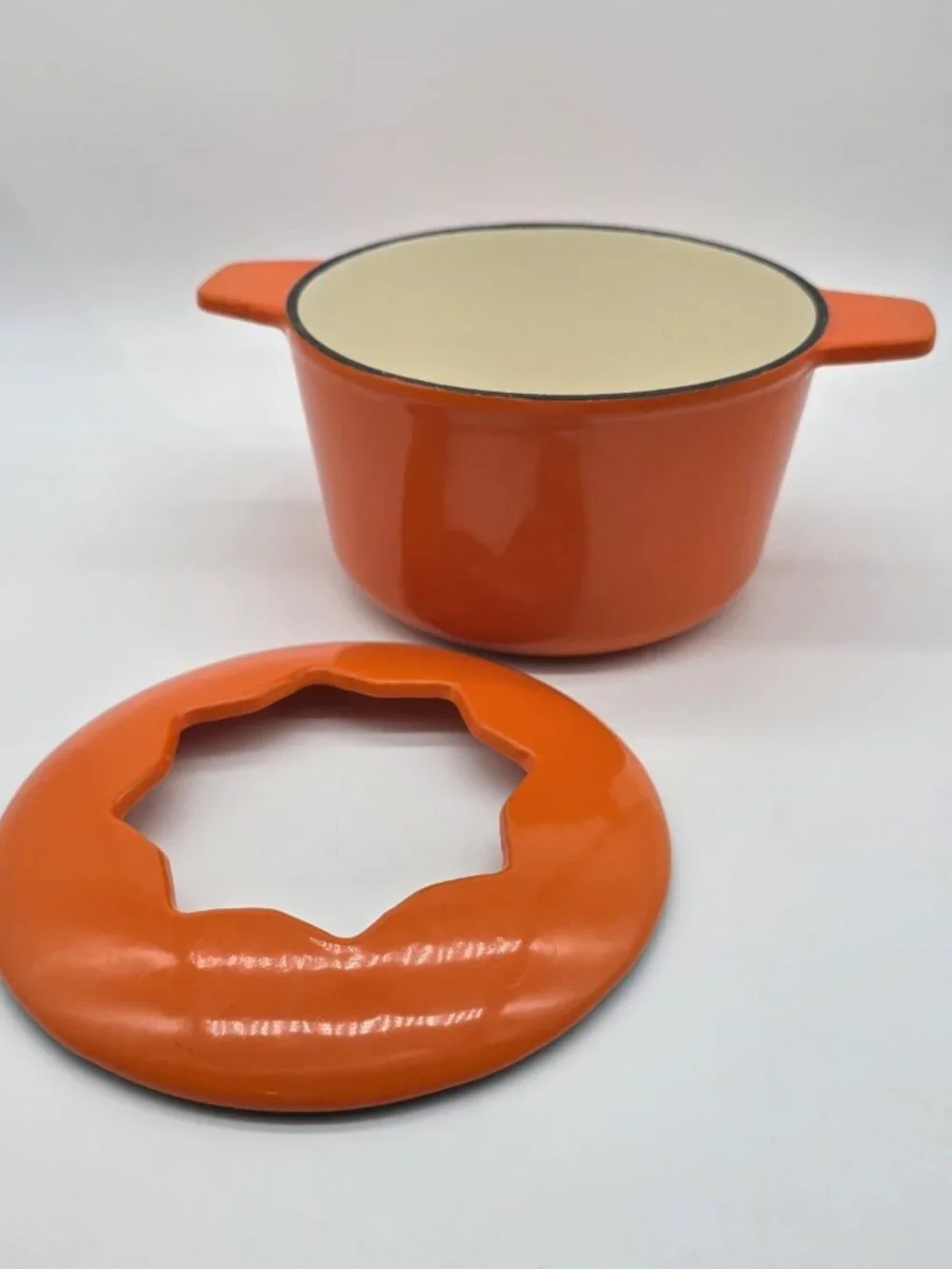 Cast Iron Fondue Pot Orange Enamel Cookware Star Top Cheese Heavy Dish
